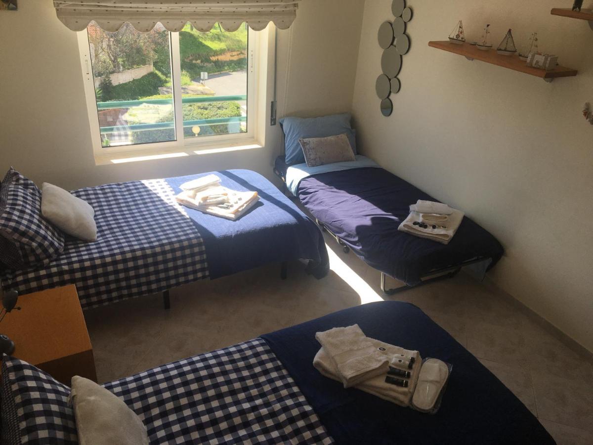 Quiet Apartment Overlooking The Swimming Pool Armacao de Pera Exterior photo
